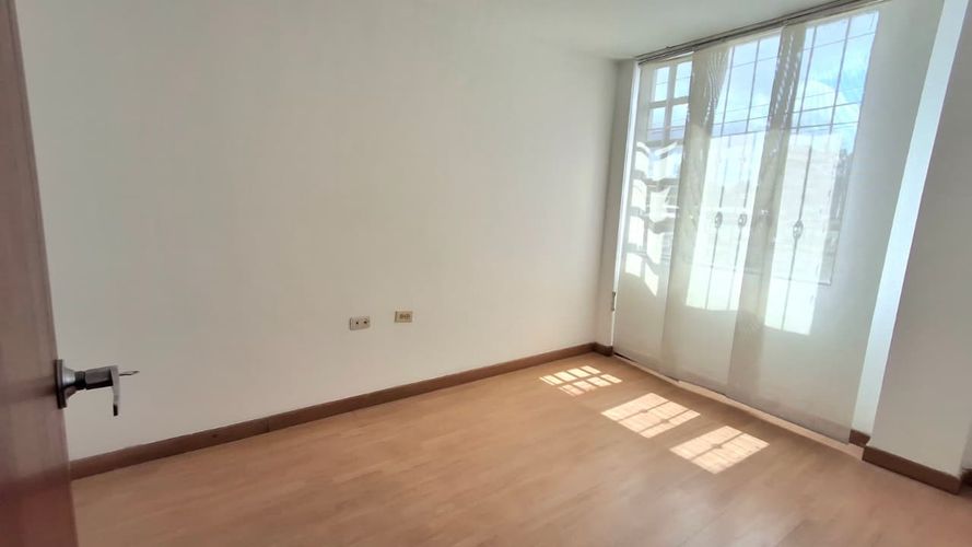 Casa de 3 alcobas en venta en Centro, Funza, 148 m² · foto 19 de 24