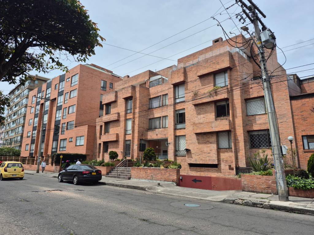Apartamento en venta en Caobos Salazar, Bogotá · foto 13 de 13