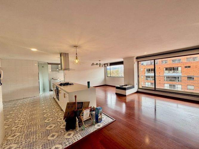 Apartamento de 3 alcobas en venta en Mazuren, Bogotá, 147 m² · foto 5 de 10