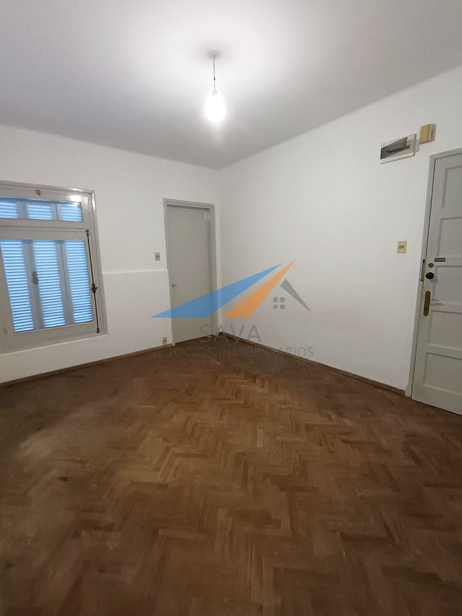 Alquiler Apartamento 1 Dormitorio en La Comercial! Excelente Ubicación! · Foto 1