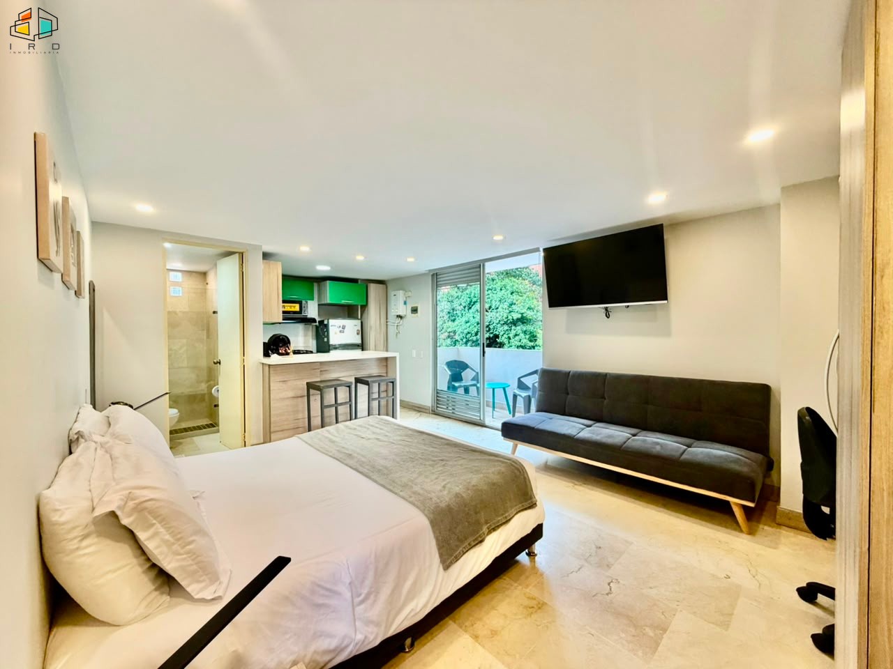 Studio for rent in La frontera, Medellín