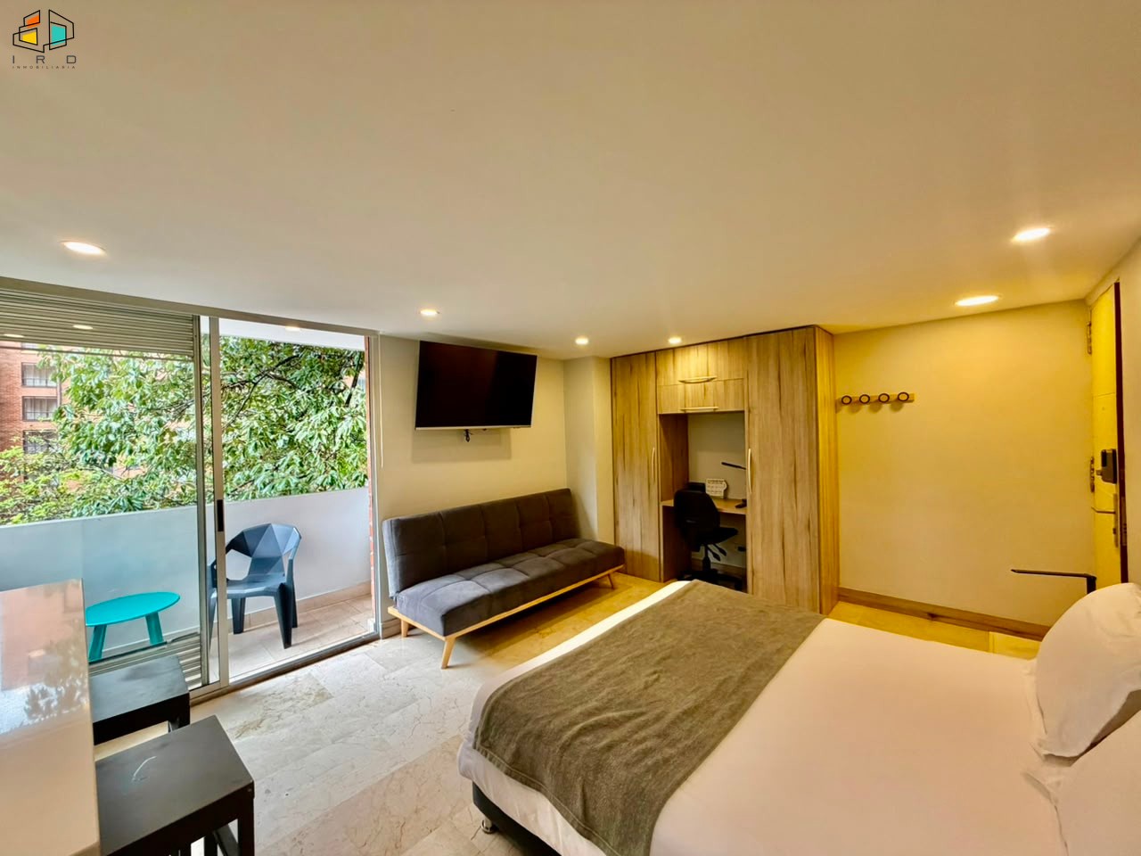 Apartaestudio en arriendo en La Frontera, Medellín · foto 3 de 20