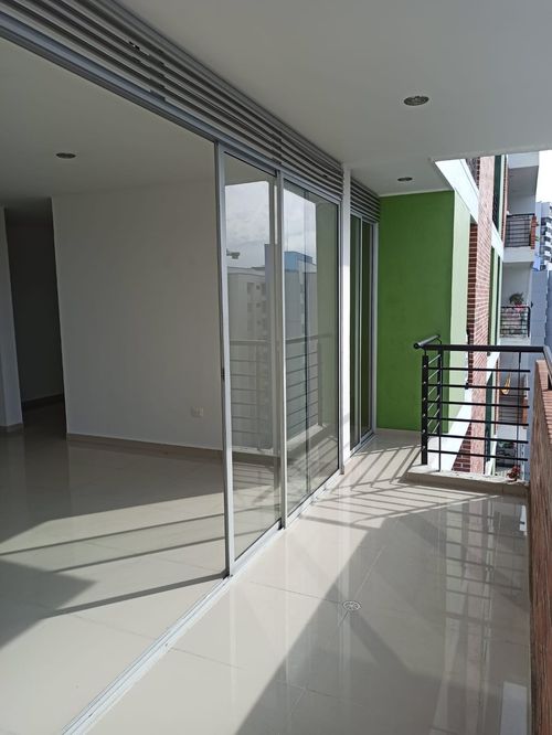 Apartamento de 2 alcobas en venta en Cañaveral, Floridablanca, 78 m² · foto 8 de 17
