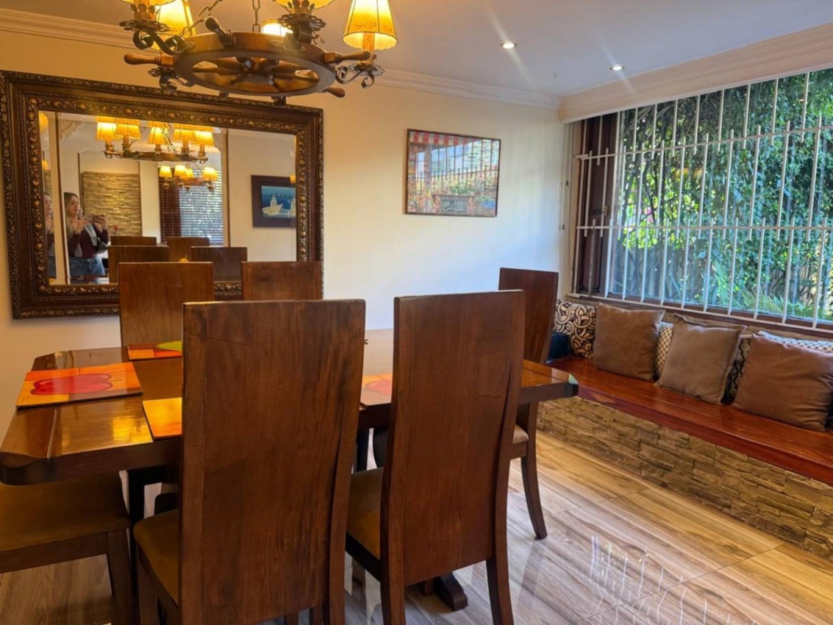 Casa en venta en Alhambra, Bogotá · foto 4 de 21