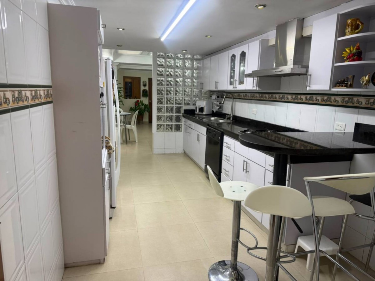 Casa en venta en Alhambra, Bogotá · foto 6 de 21