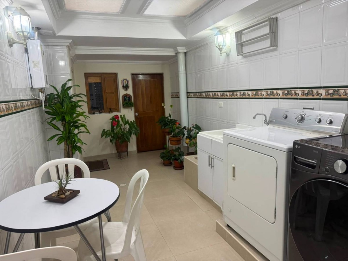 Casa en venta en Alhambra, Bogotá · foto 8 de 21