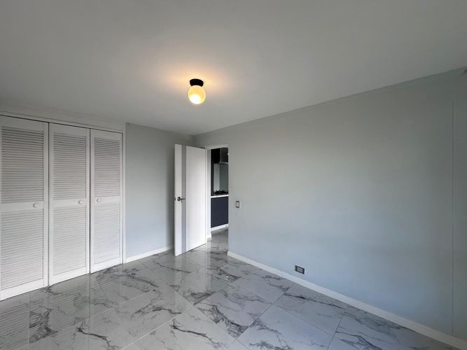 Apartamento de 2 alcobas en arriendo en El Poblado, Medellín, 68 m² · foto 9 de 18