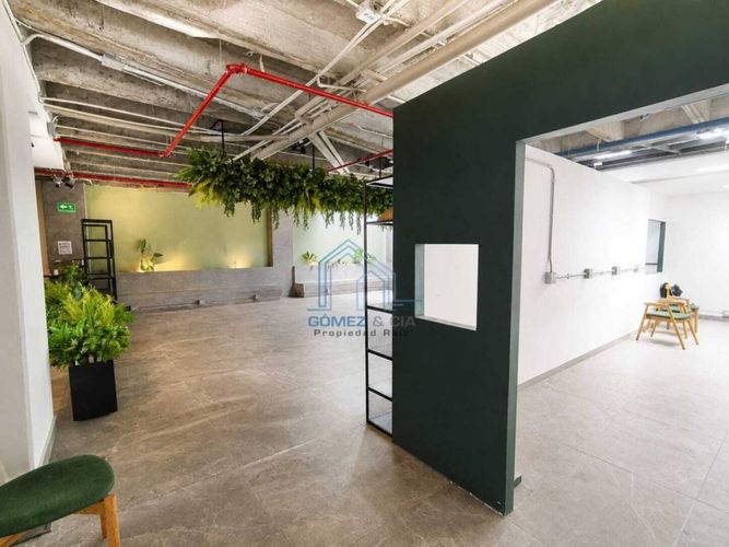 Local en arriendo en Lorena, Medellín, 253 m² · foto 4 de 7