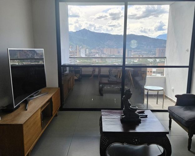 Apartamento de 1 alcoba en venta en Portal De La Sierra, Envigado, 65 m² · foto 2 de 12