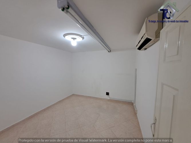 Casa de 6 alcobas en venta en La Victoria, Bucaramanga, 250 m² · foto 8 de 12