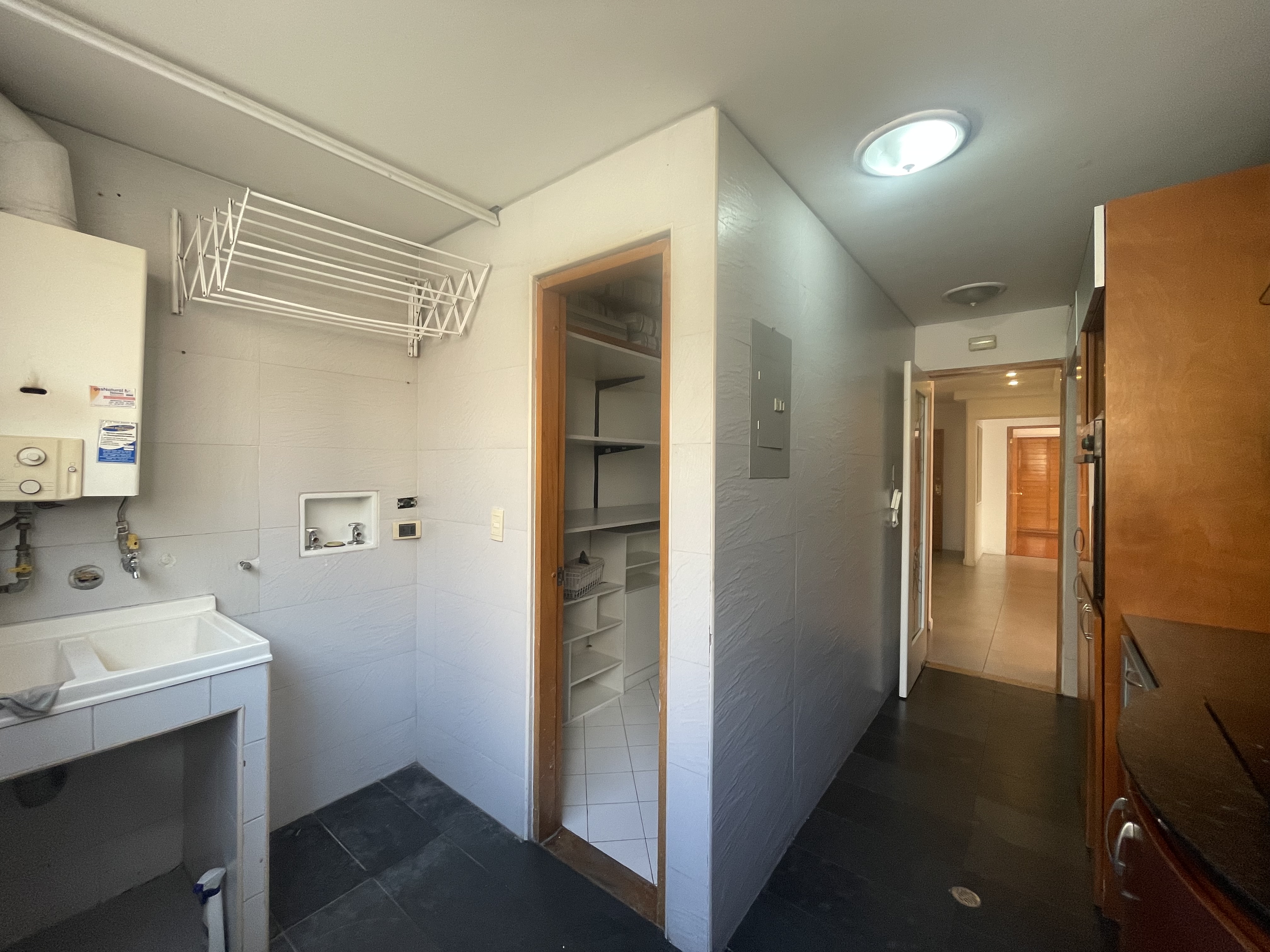 Apartamento en venta en Chicó Navarra, Bogotá · foto 6 de 12