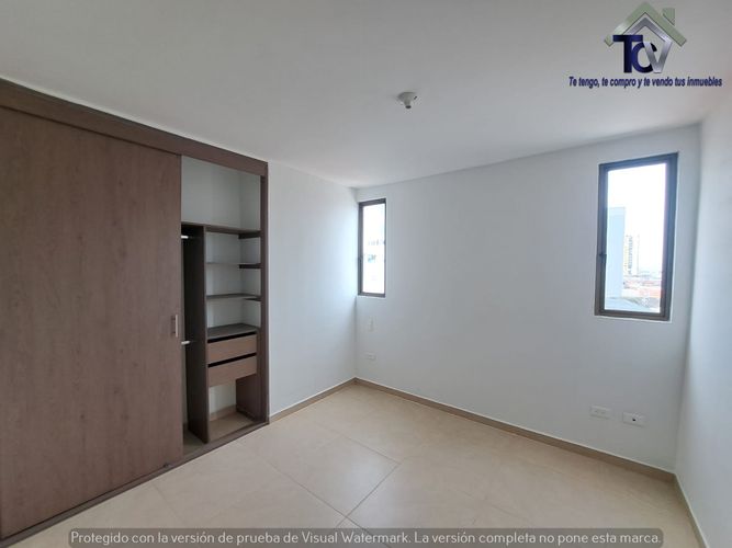 Apartamento de 3 alcobas en venta en Granada, Bucaramanga, 66 m² · foto 6 de 19