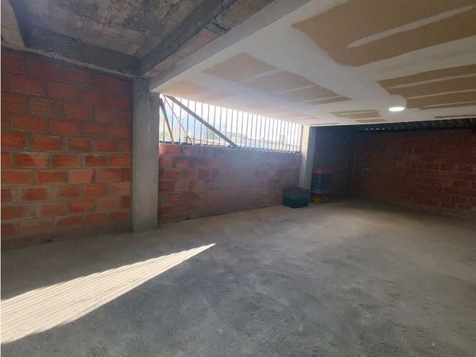 Bodega en arriendo en Milan, Manizales, 300 m² · foto 7 de 14