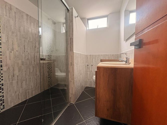 Apartamento de 3 alcobas en venta en Tres Esquinas, Sabaneta, 86 m² · foto 12 de 12
