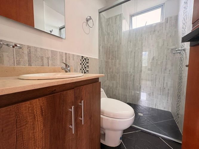 Apartamento de 3 alcobas en venta en Tres Esquinas, Sabaneta, 86 m² · foto 11 de 12