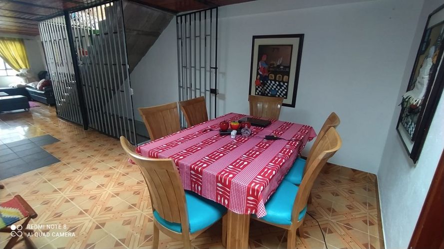 Casa de 4 alcobas en venta en El Progreso Usme, Bogotá, 311 m² · foto 6 de 21