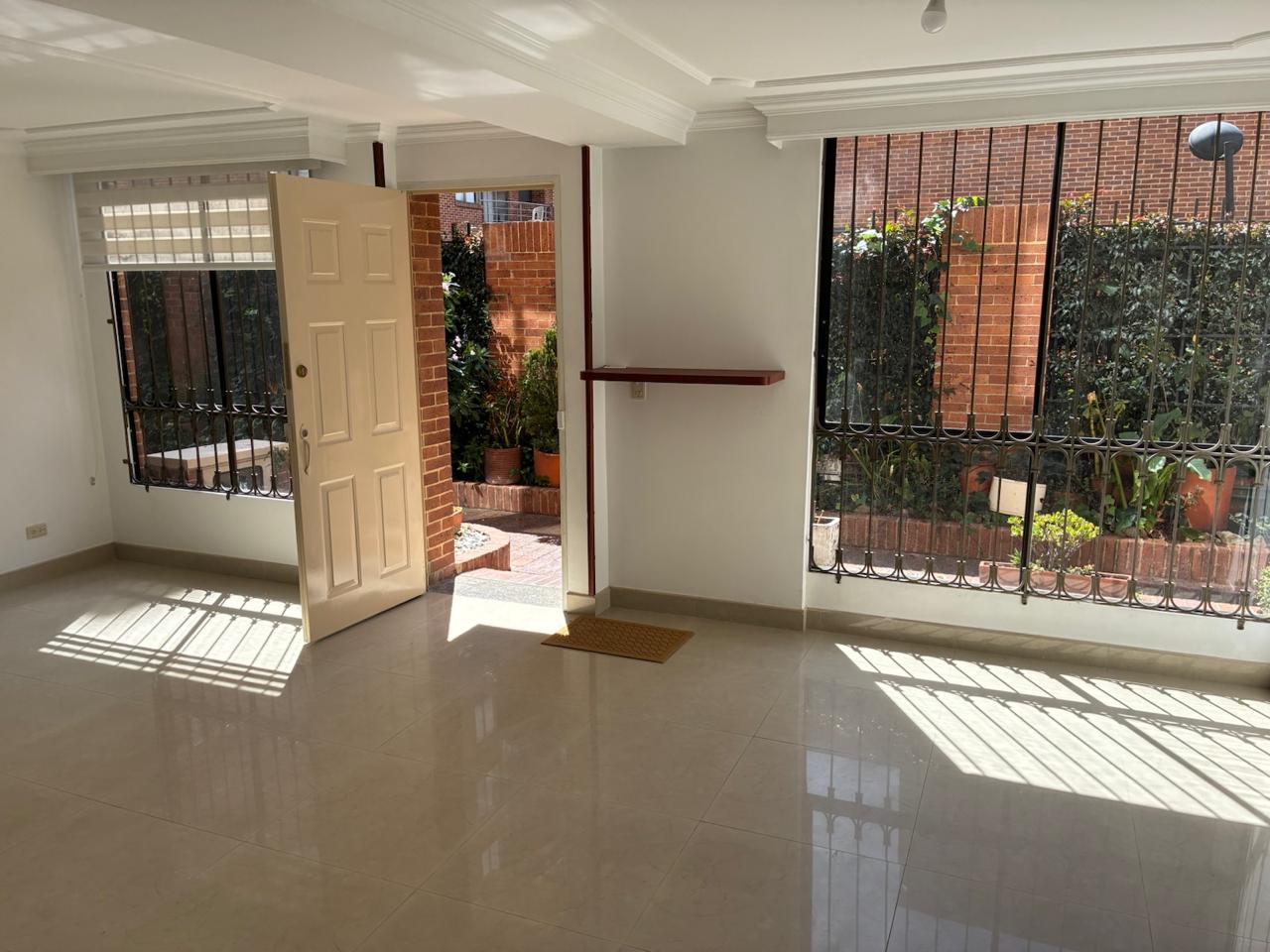 Casa en venta en Colina Campestre, Bogotá · foto 4 de 19