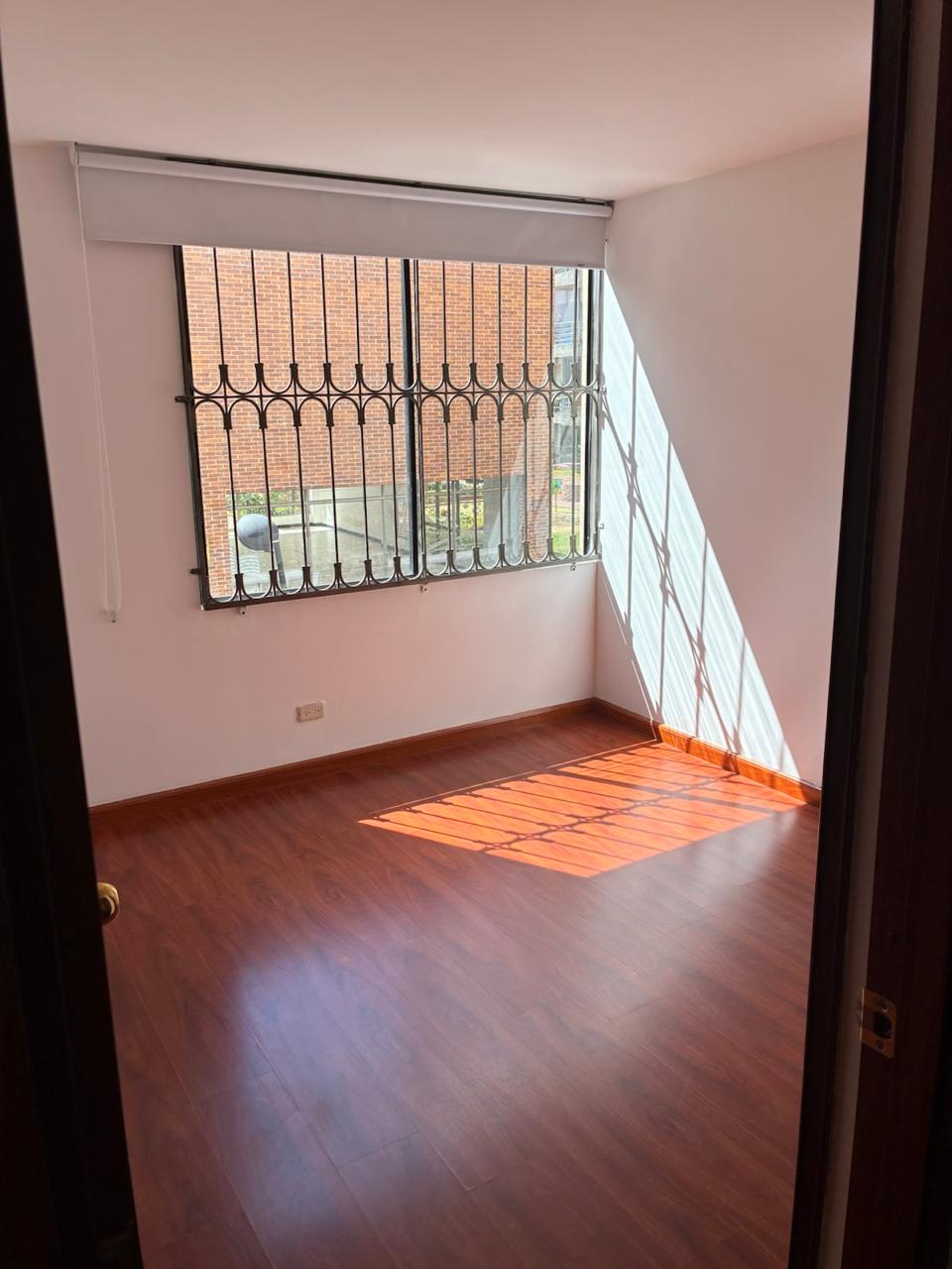 Casa en venta en Colina Campestre, Bogotá · foto 7 de 19