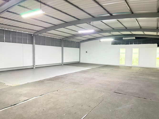 Bodega en arriendo en El Progreso, Itagüí, 180 m² · foto 2 de 12