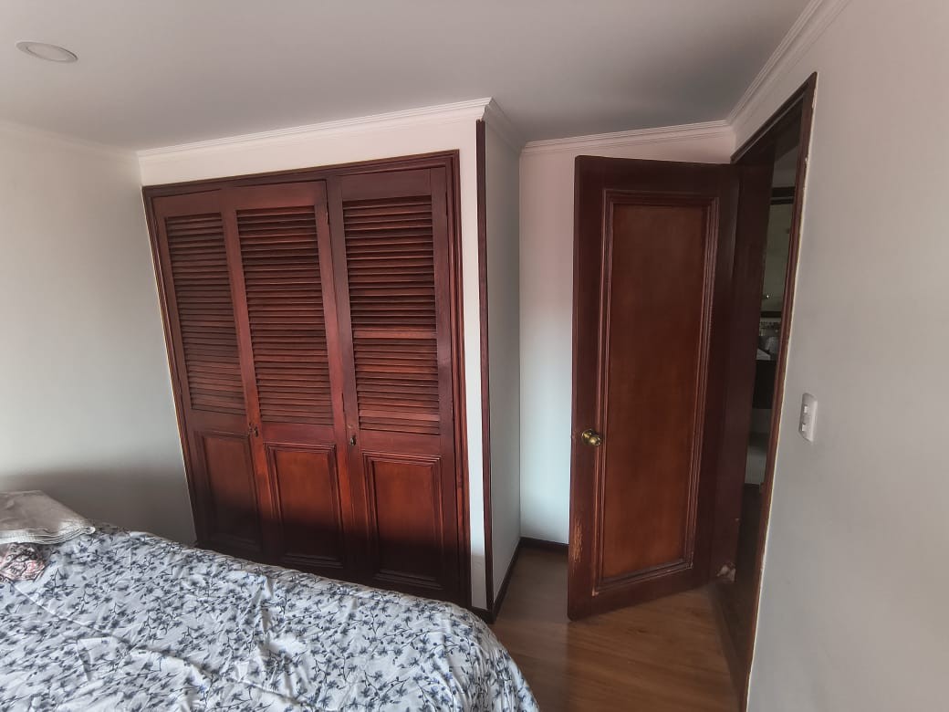Casa en venta en Contador, Bogotá · foto 8 de 22