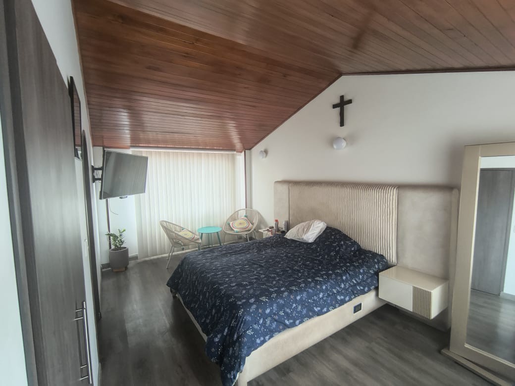 Casa en venta en Contador, Bogotá · foto 10 de 22