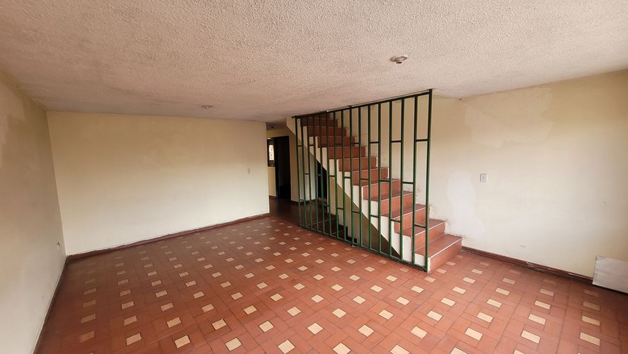 Casa de 6 alcobas en venta en Centro, Funza, 206 m² · foto 7 de 22