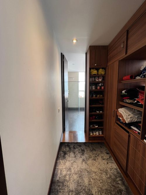 Casa de 3 alcobas en venta en Cerros De Suba, Bogotá, 311 m² · foto 11 de 21