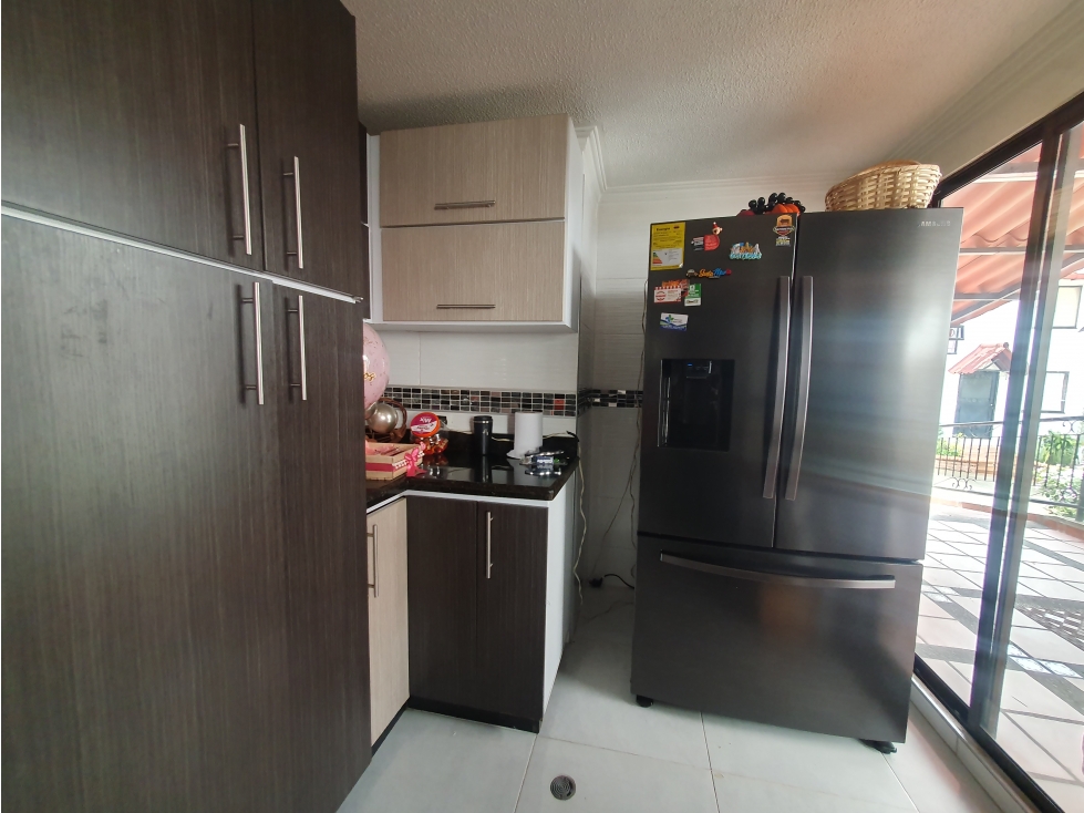 Casa en venta en El Dorado, Pereira · foto 7 de 24