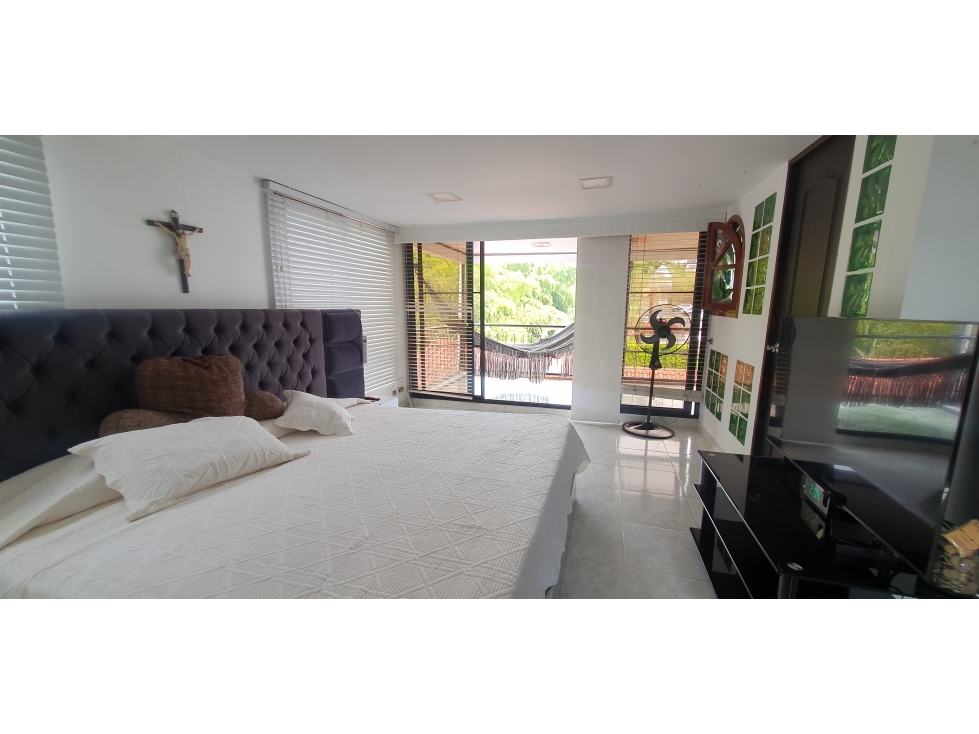 Casa en venta en El Dorado, Pereira · foto 11 de 24