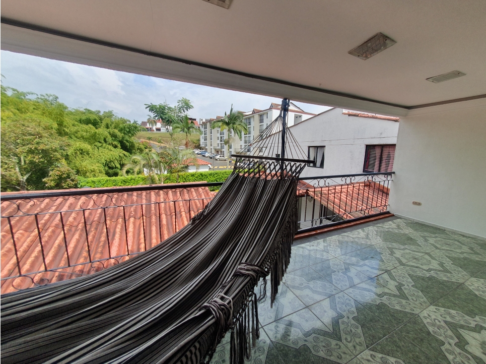 Casa en venta en El Dorado, Pereira · foto 14 de 24