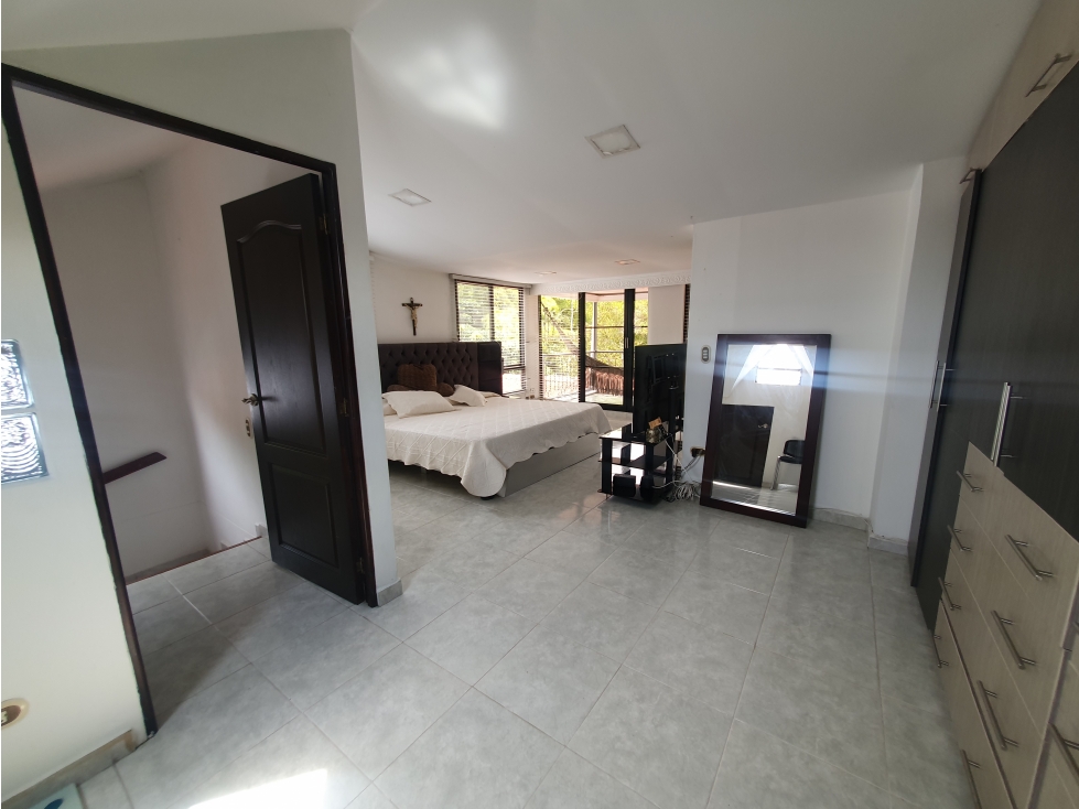 Casa en venta en El Dorado, Pereira · foto 17 de 24