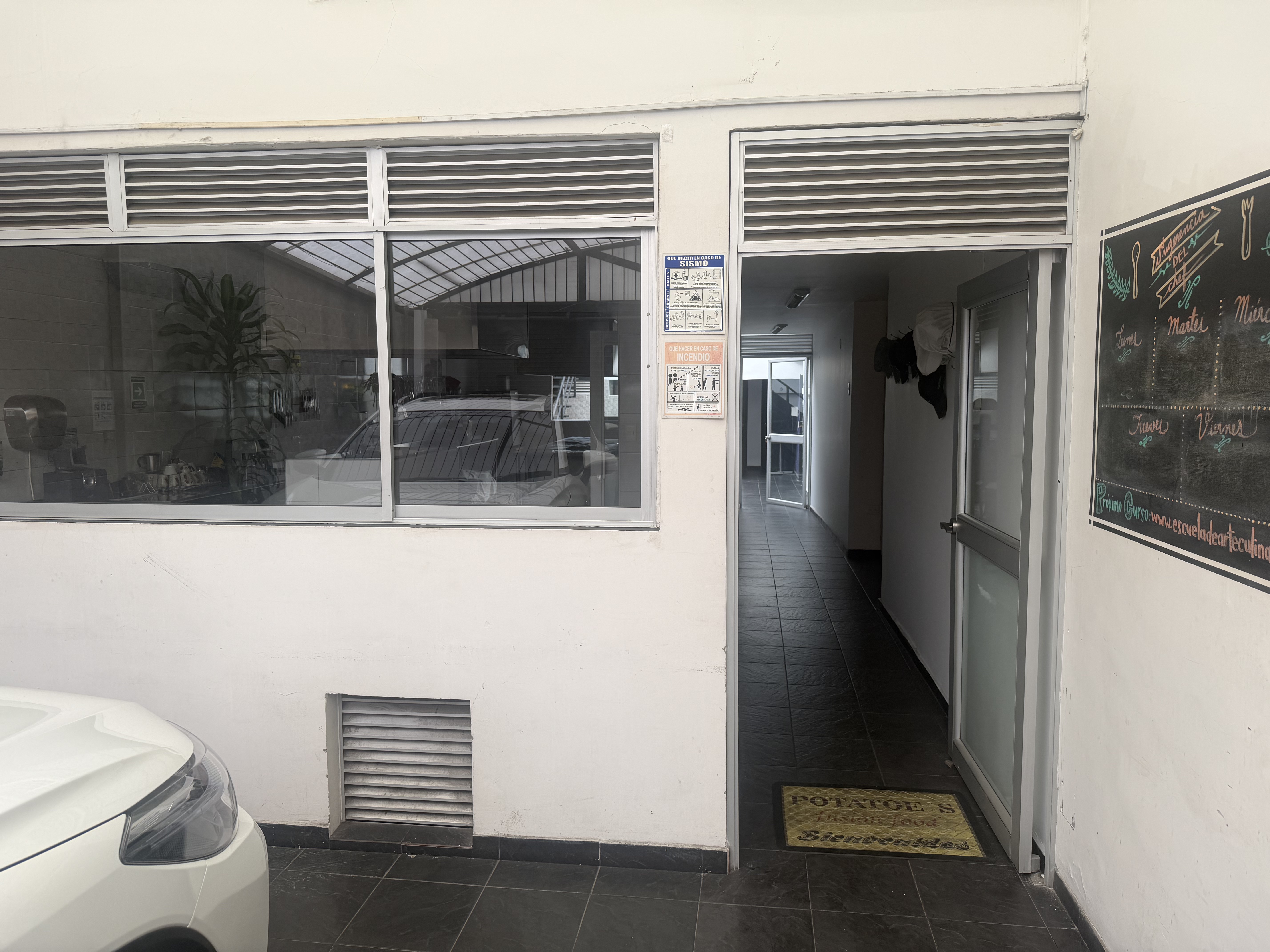 Casa en venta en Barrios Unidos, Bogotá · foto 4 de 24