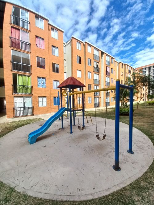 Apartamento de 3 alcobas en venta en San Martin, Ibagué, 45 m² · foto 18 de 24