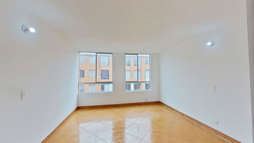 Apartamento de 3 alcobas en venta en Conjunto Residencial Zaragoza, Madrid, 48 m² · foto 5 de 24