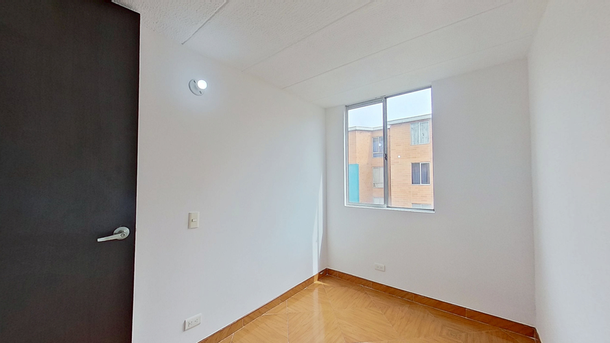 Apartamento de 3 alcobas en venta en Conjunto Residencial Zaragoza, Madrid, 48 m² · foto 13 de 24