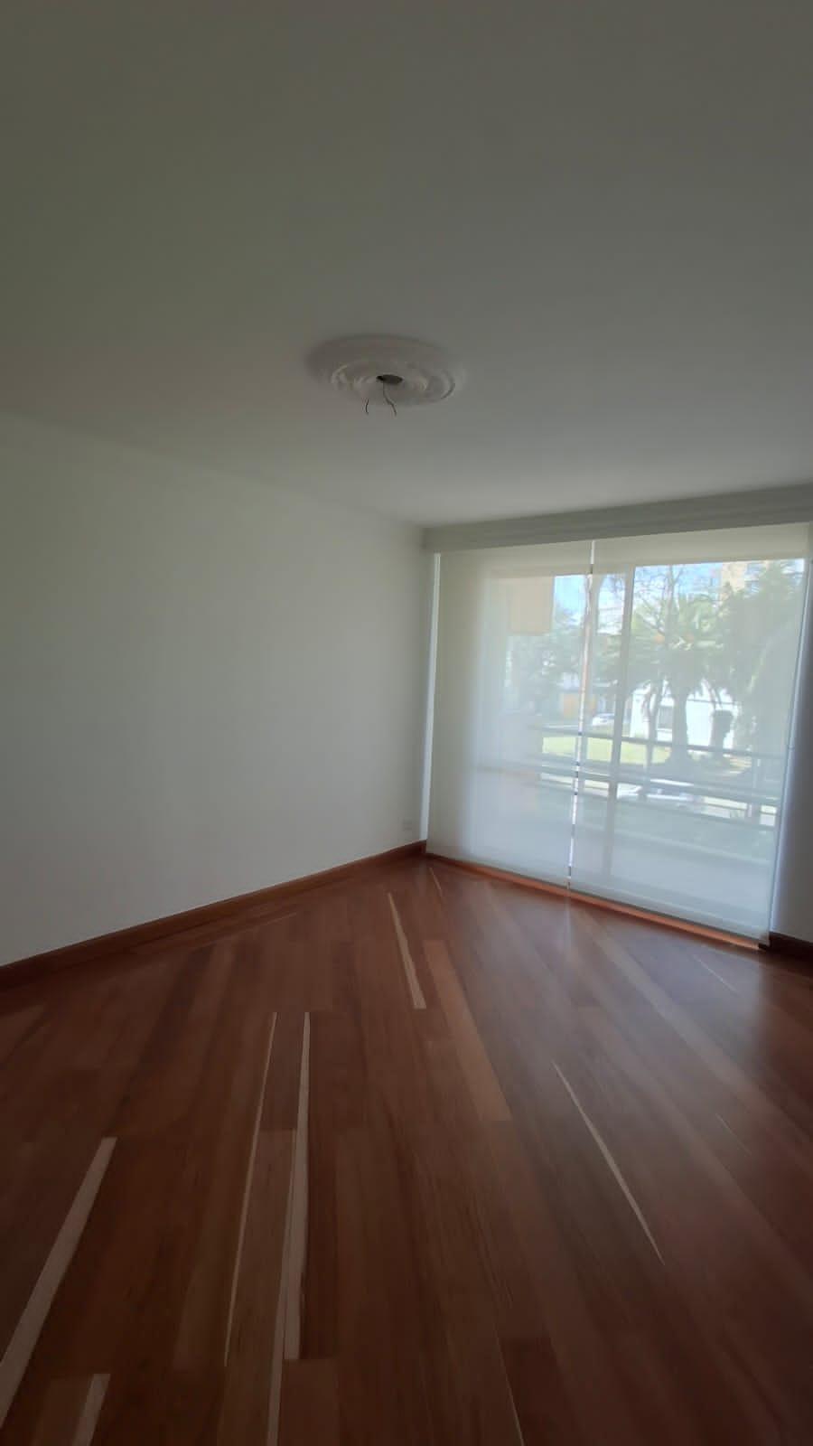 Apartamento en venta en Santa Ana Oriental, Bogotá · foto 18 de 23