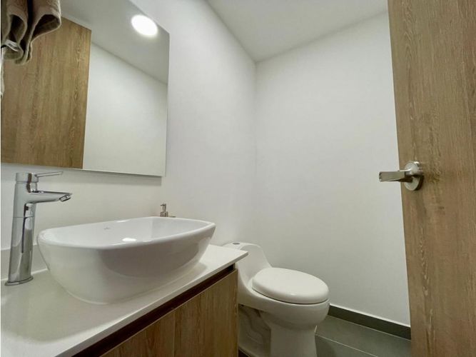Apartamento de 2 alcobas en venta en Escobero, Medellín, 76 m² · foto 6 de 11