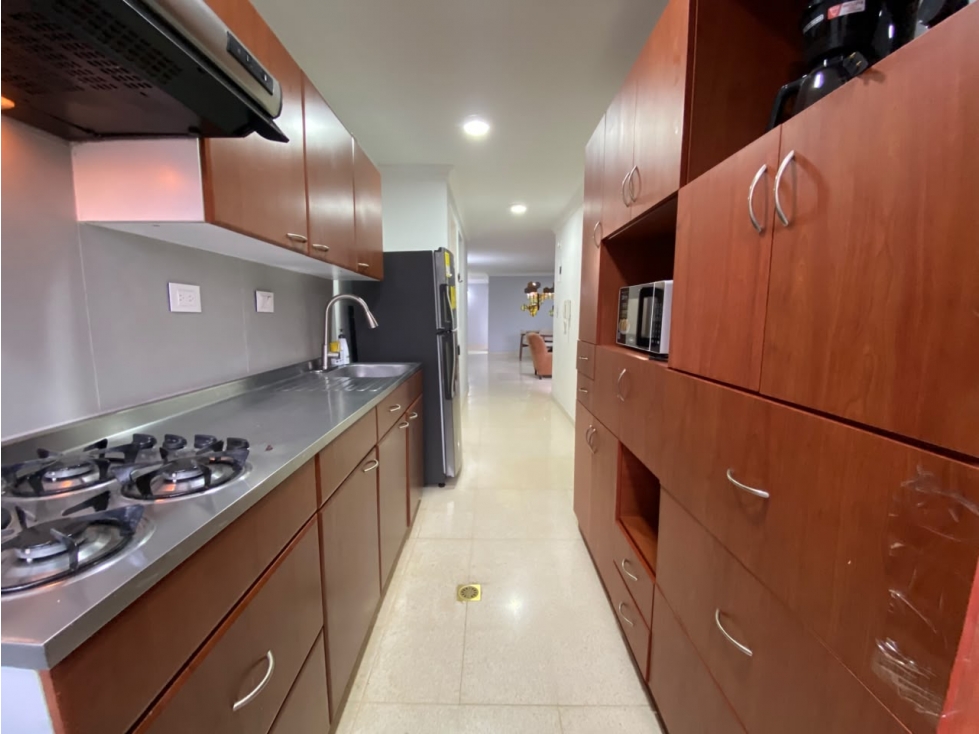Apartamento en arriendo en Laureles, Medellín · foto 4 de 21