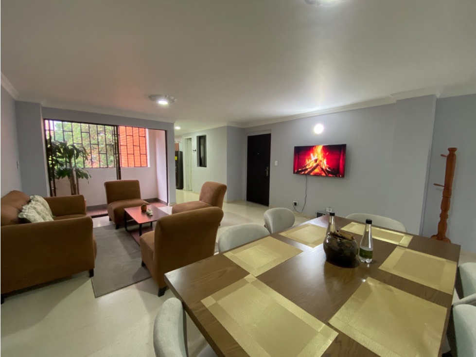Apartamento en arriendo en Laureles, Medellín · foto 6 de 21