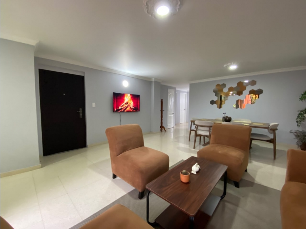 Apartamento en arriendo en Laureles, Medellín · foto 8 de 21