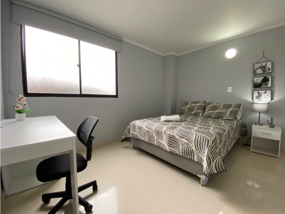 Apartamento en arriendo en Laureles, Medellín · foto 13 de 21