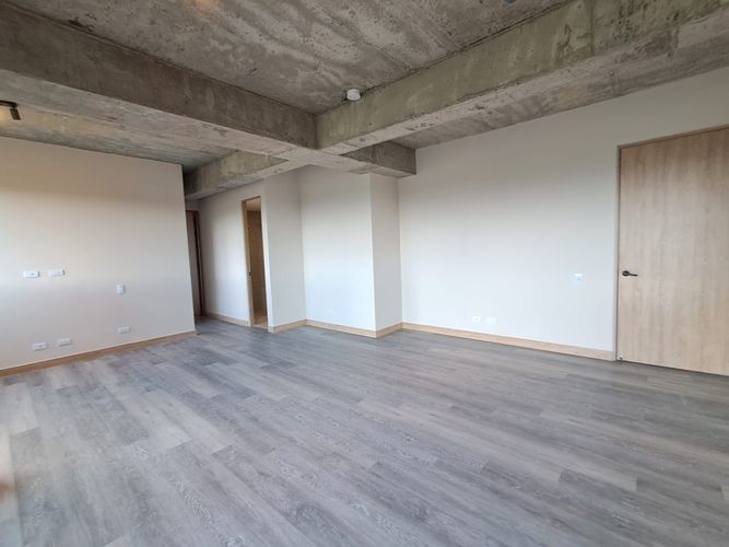 Apartamento de 2 alcobas en arriendo en Rionegro, 90 m² · foto 4 de 12