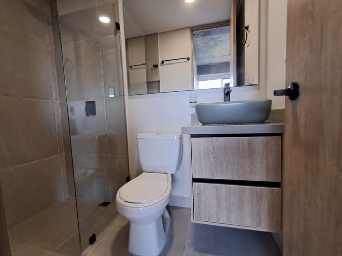 Apartamento de 2 alcobas en arriendo en Rionegro, 90 m² · foto 10 de 12