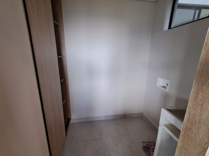 Apartamento de 2 alcobas en arriendo en Rionegro, 90 m² · foto 11 de 12