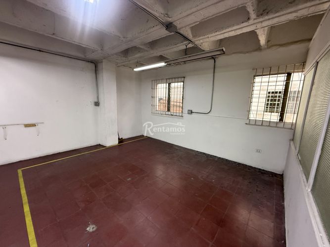 Local en arriendo en Perpetuo Socorro, Medellín, 150 m² · foto 7 de 21