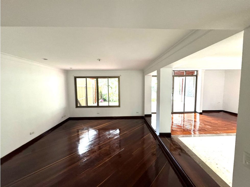 Casa en Arriendo en El Poblado, Medellín