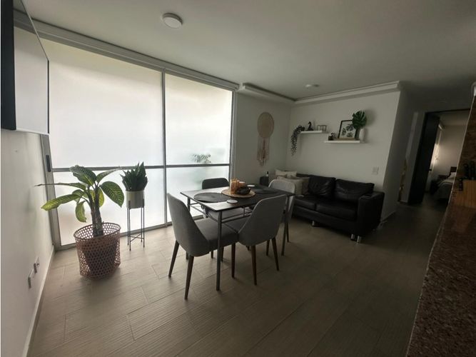 Apartamento de 3 alcobas en venta en Cuatro Esquinas, Rionegro, 58 m² · foto 6 de 9