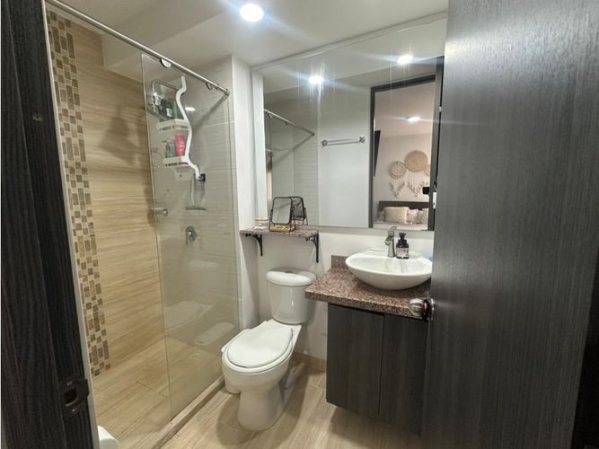Apartamento de 3 alcobas en venta en Cuatro Esquinas, Rionegro, 58 m² · foto 9 de 9