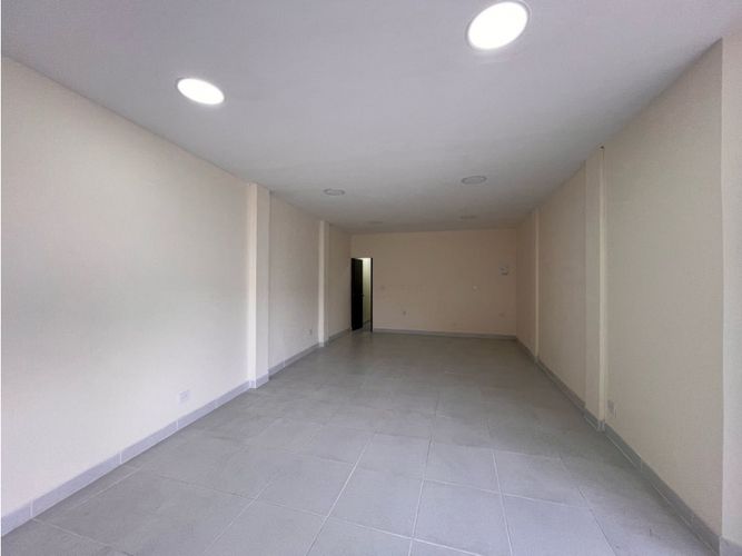 Local en arriendo en El Centro, Manizales, 69 m² · foto 3 de 20