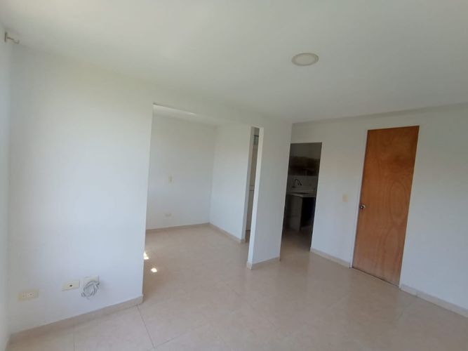 Apartamento de 2 alcobas en venta en San Isidro, Jamundí, 45 m² · foto 4 de 24
